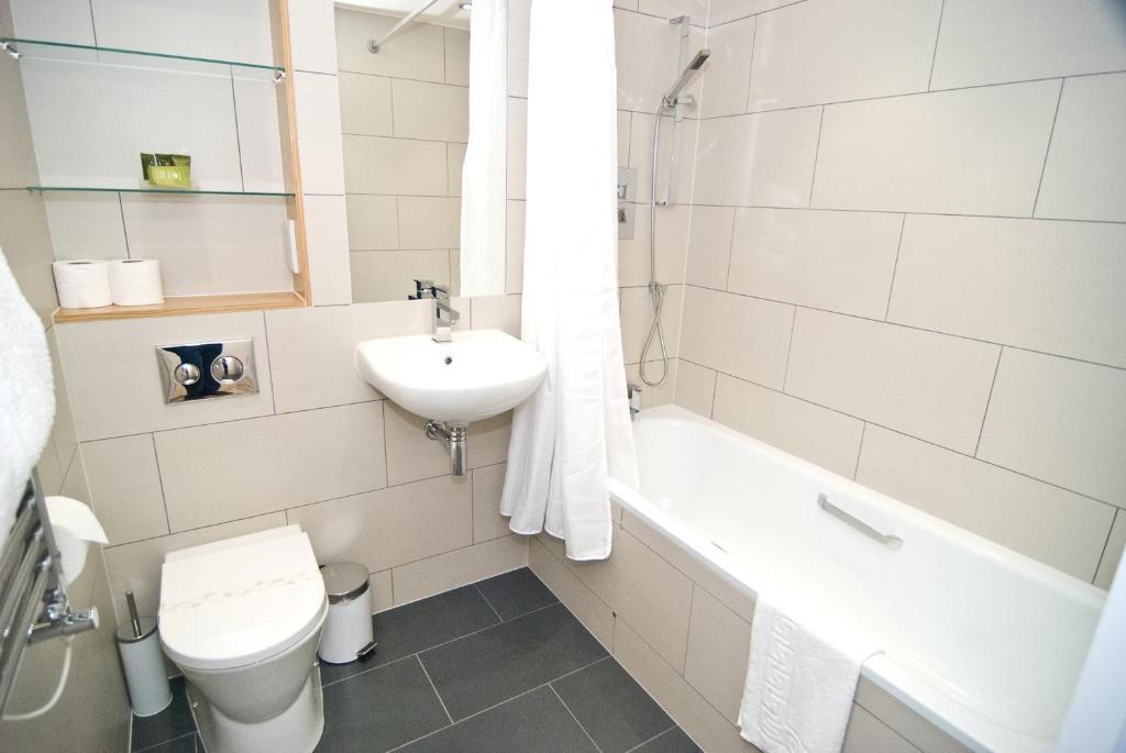 Finsbury Serviced Apartments Лондон Стая снимка