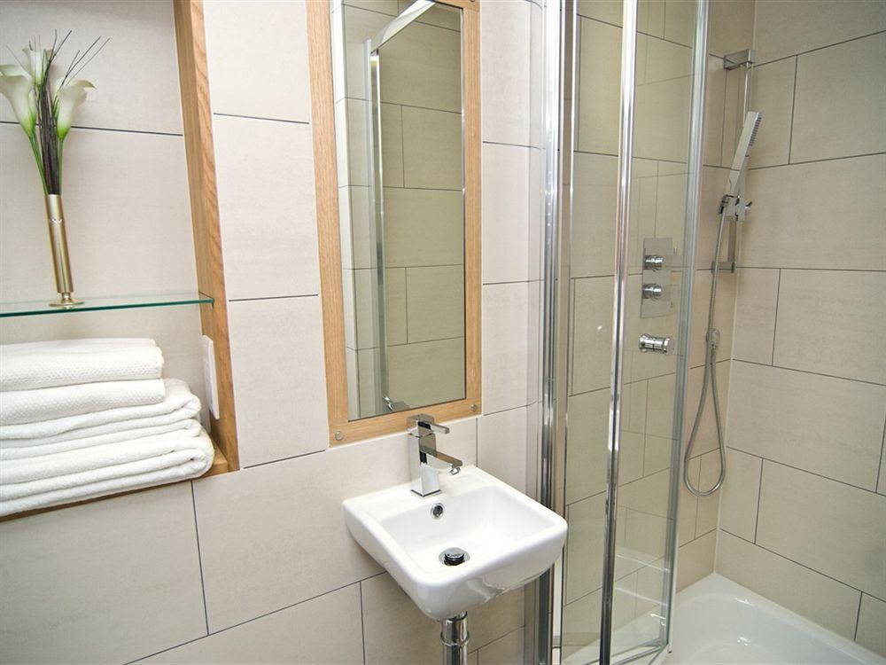 Finsbury Serviced Apartments Лондон Екстериор снимка