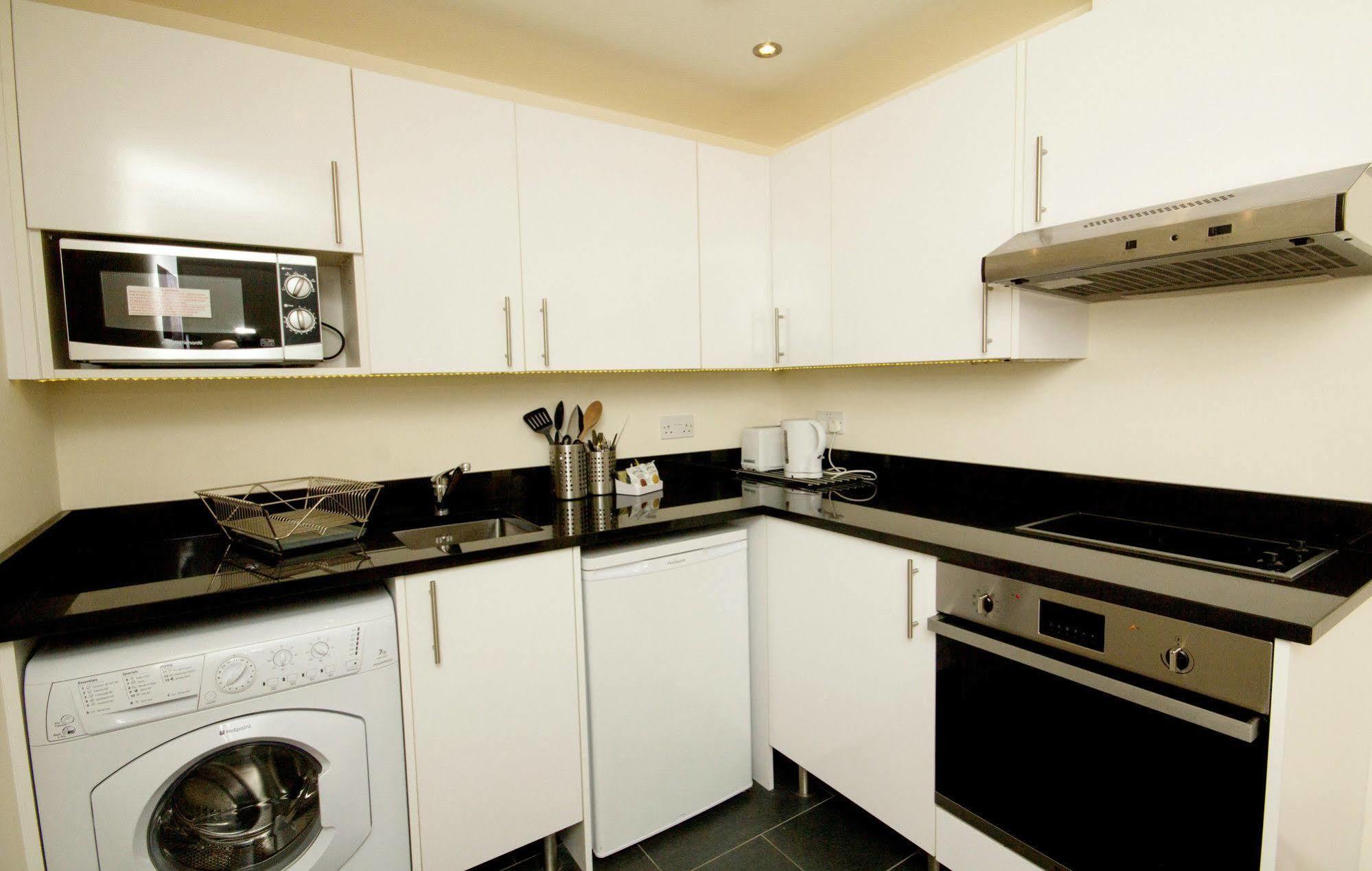 Finsbury Serviced Apartments Лондон Екстериор снимка